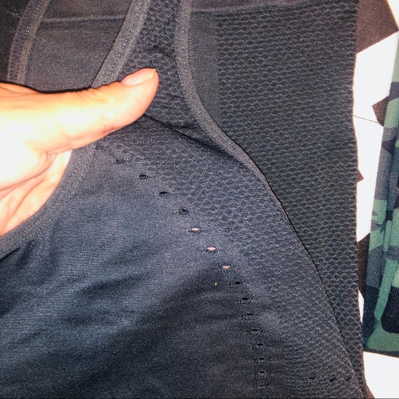 Fabletics Set - Picture 6 of 9